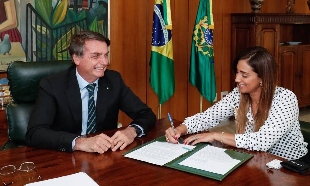 “Uma grande surpresa que devo a Arthur Lira”, diz nova ministra Flávia Arruda